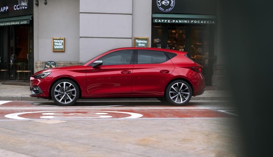  Seat Leon FR 2020 года  (WW) (фото 33 из 52)